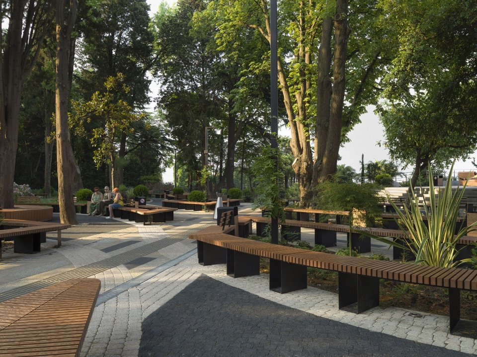 The Riviera Park ab20