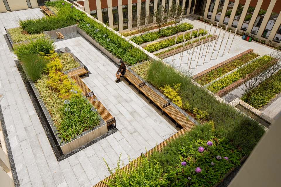 Panzhou Traditional Chinese Medicine Hospital Landscape Design Mind Studio