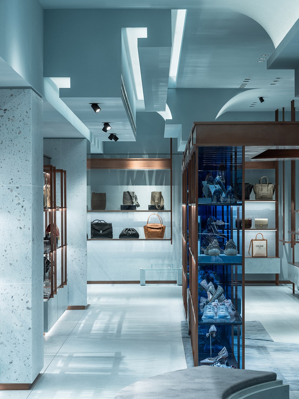 Luxemporium Studio Ten