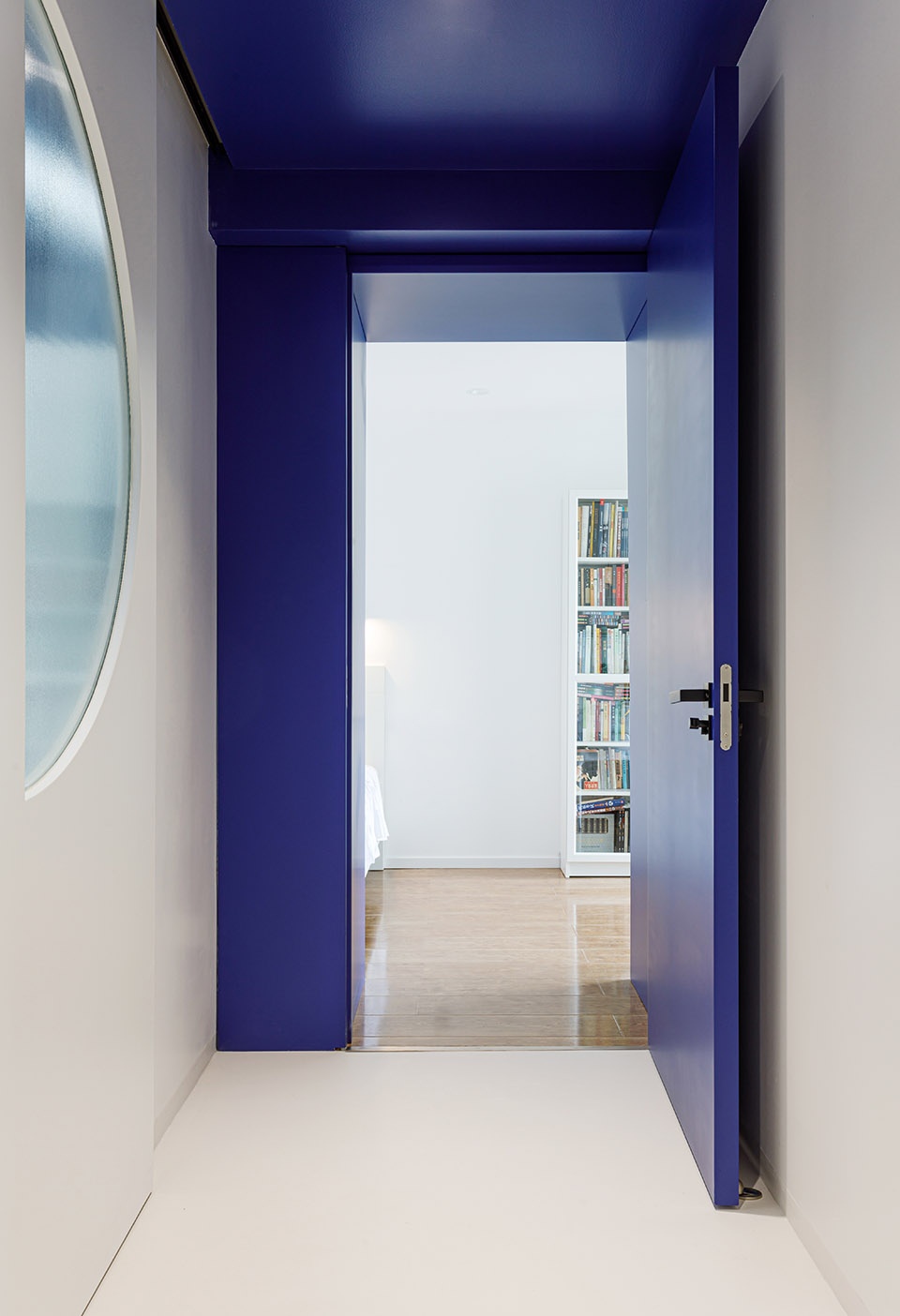 blue realm a streamlined musical home in klein blue beijing by xigo studio