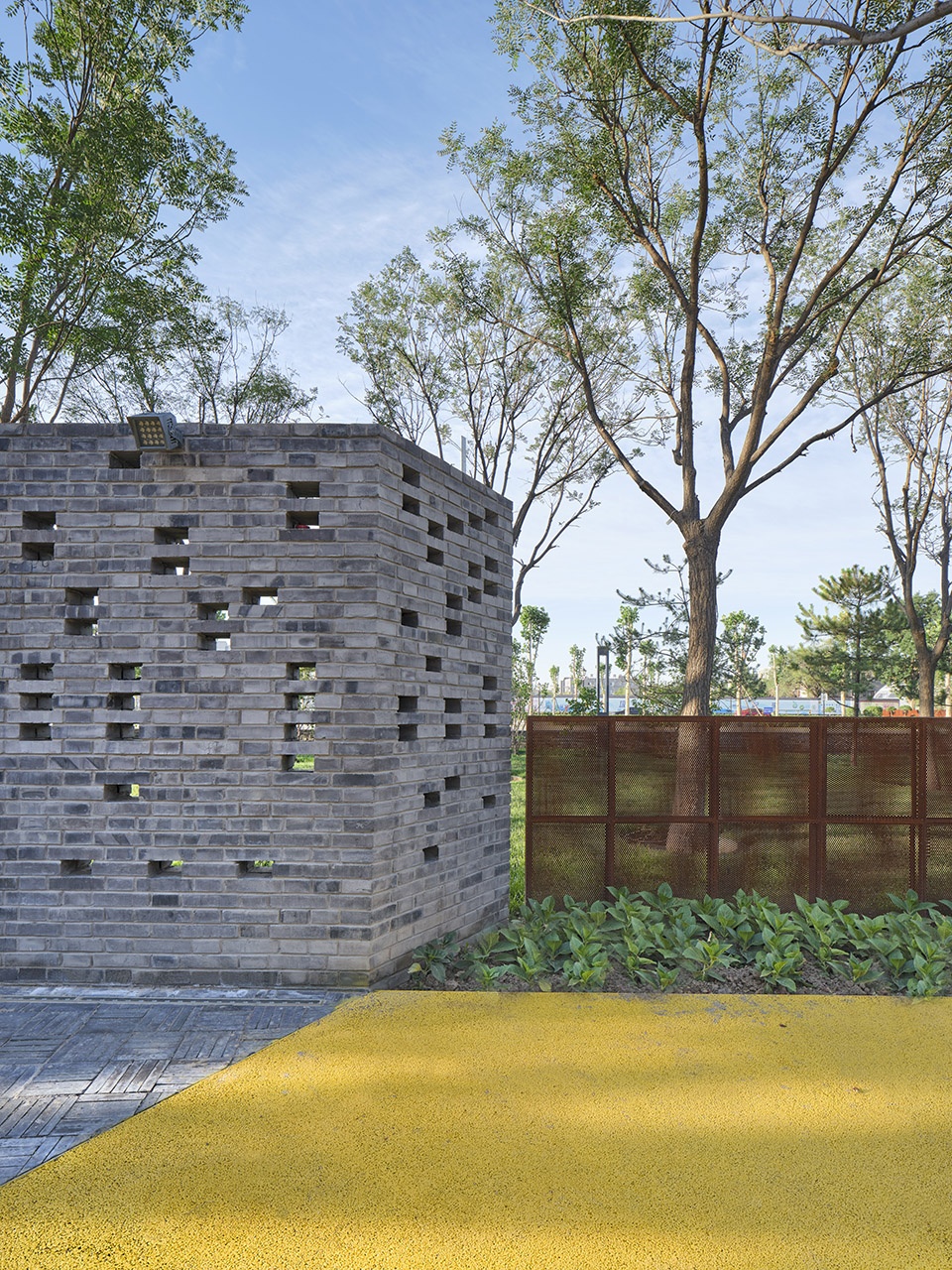 Songzhuang Micro Community Park Crossboundaries