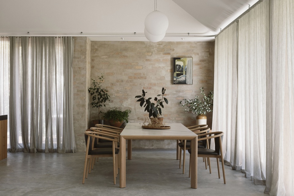 Kyneton House Edition Office