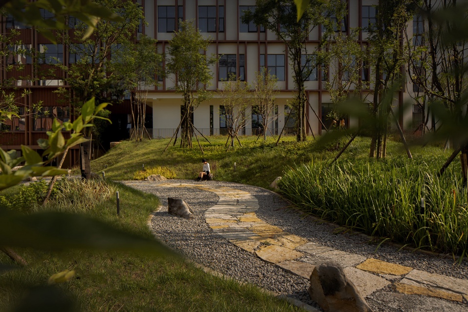 Panzhou Traditional Chinese Medicine Hospital Landscape Design Mind Studio