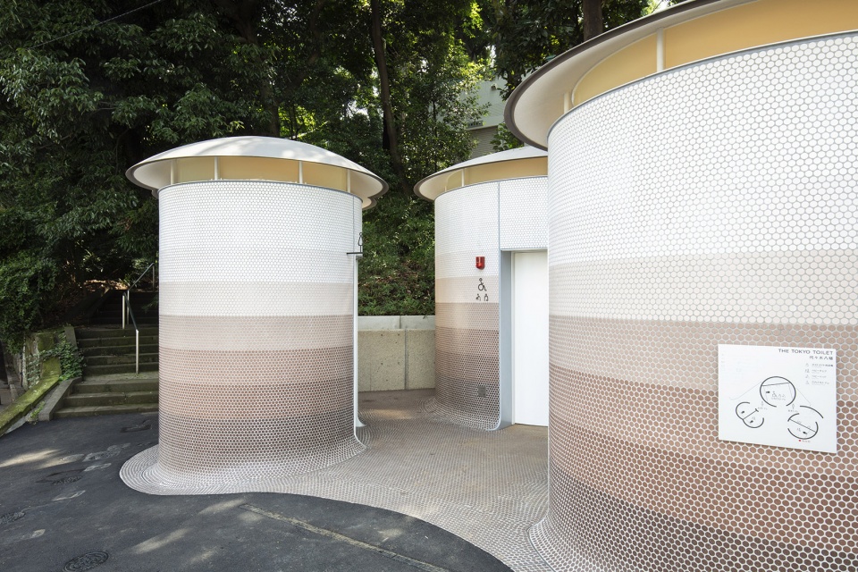 yoyogi hachiman public toilet by toyo ito associates architects