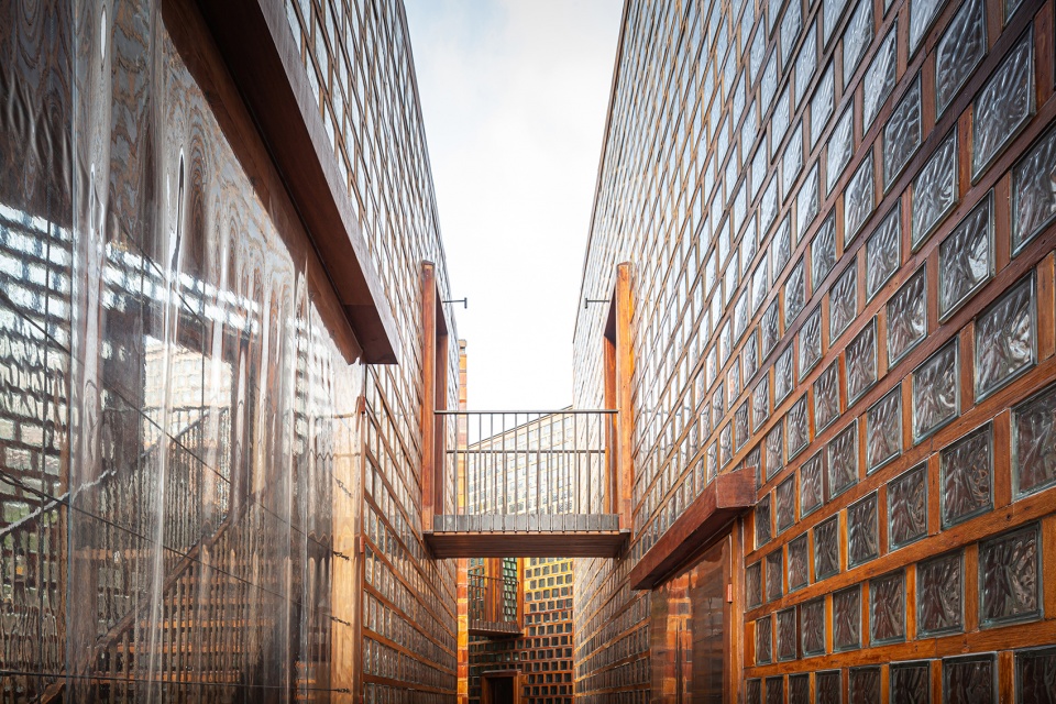 artisans ayutthaya the woman restaurant by bangkok project studio