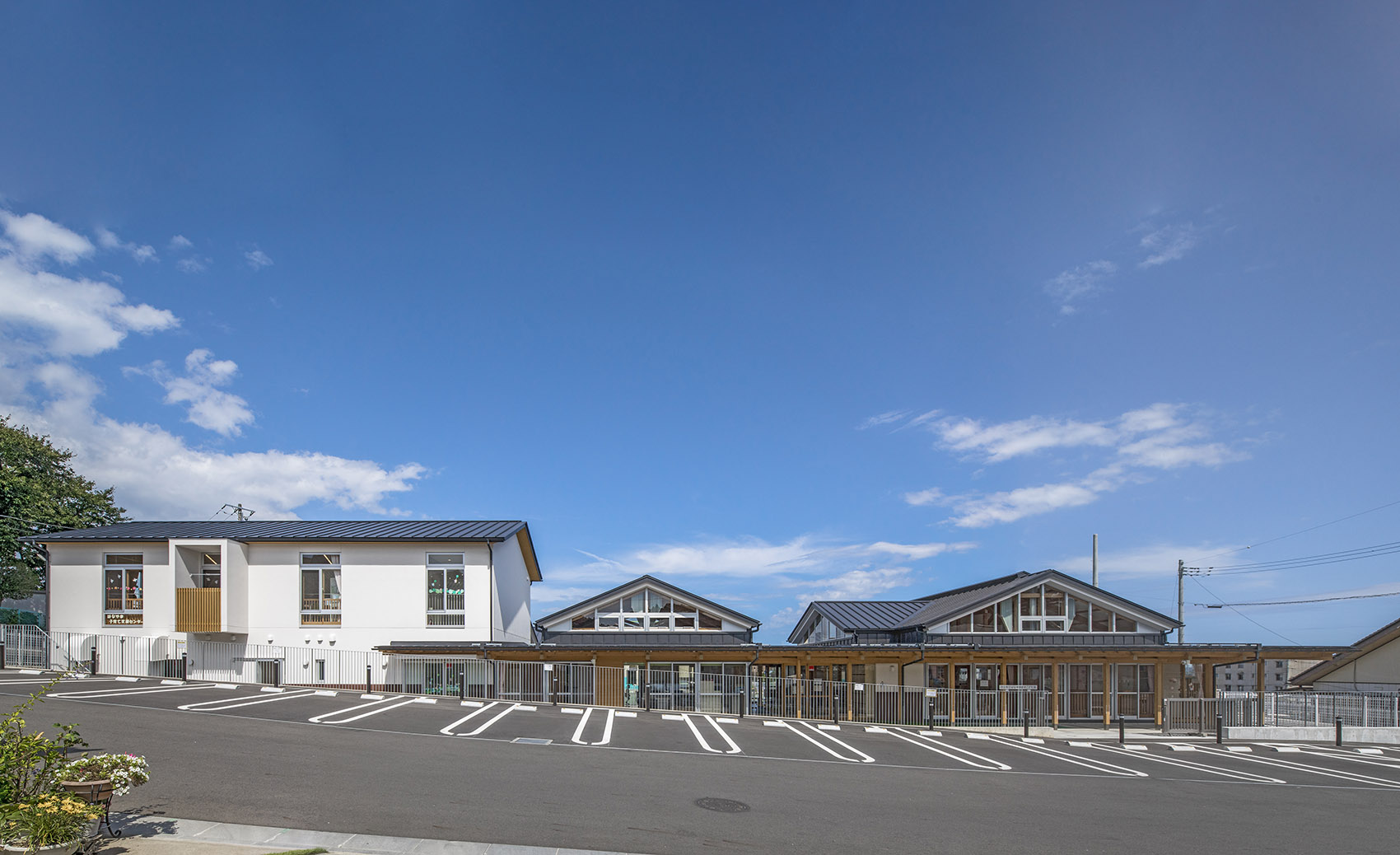 hitachi city hanayama certified child center by mikami architects