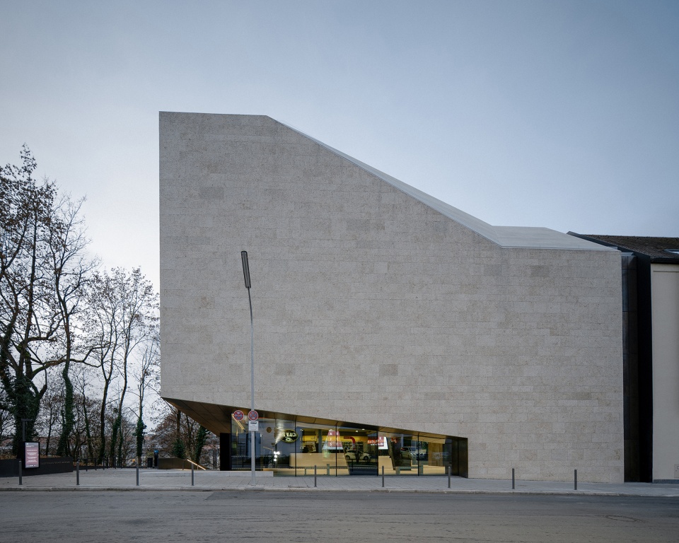 sudetendeutsches museum by pmp architekten