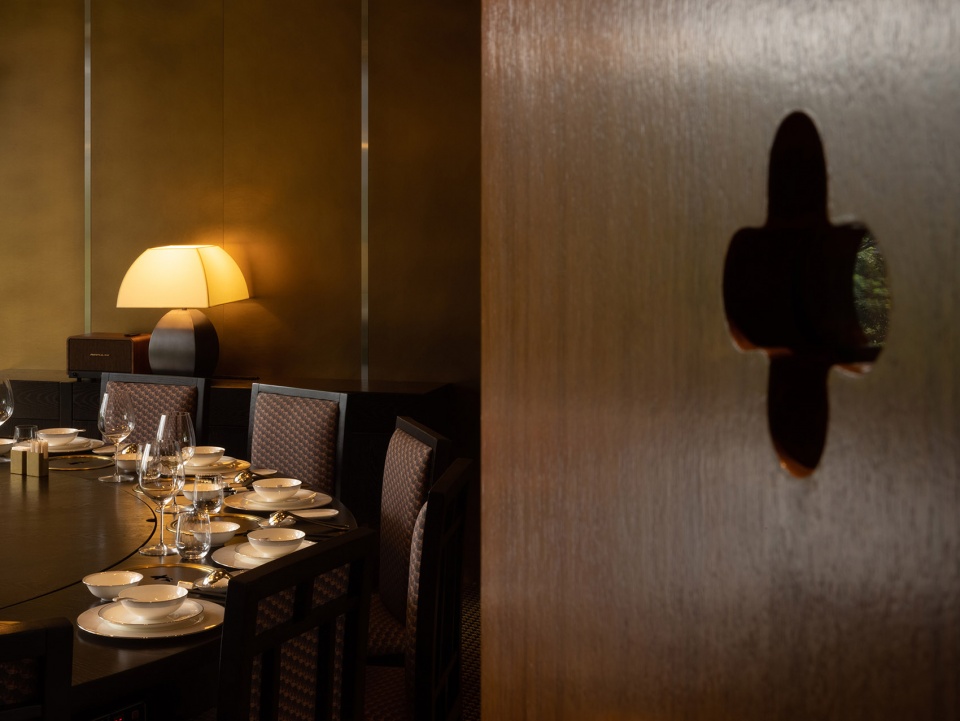 Man Chao Hui top notch restaurant China by Various Associates