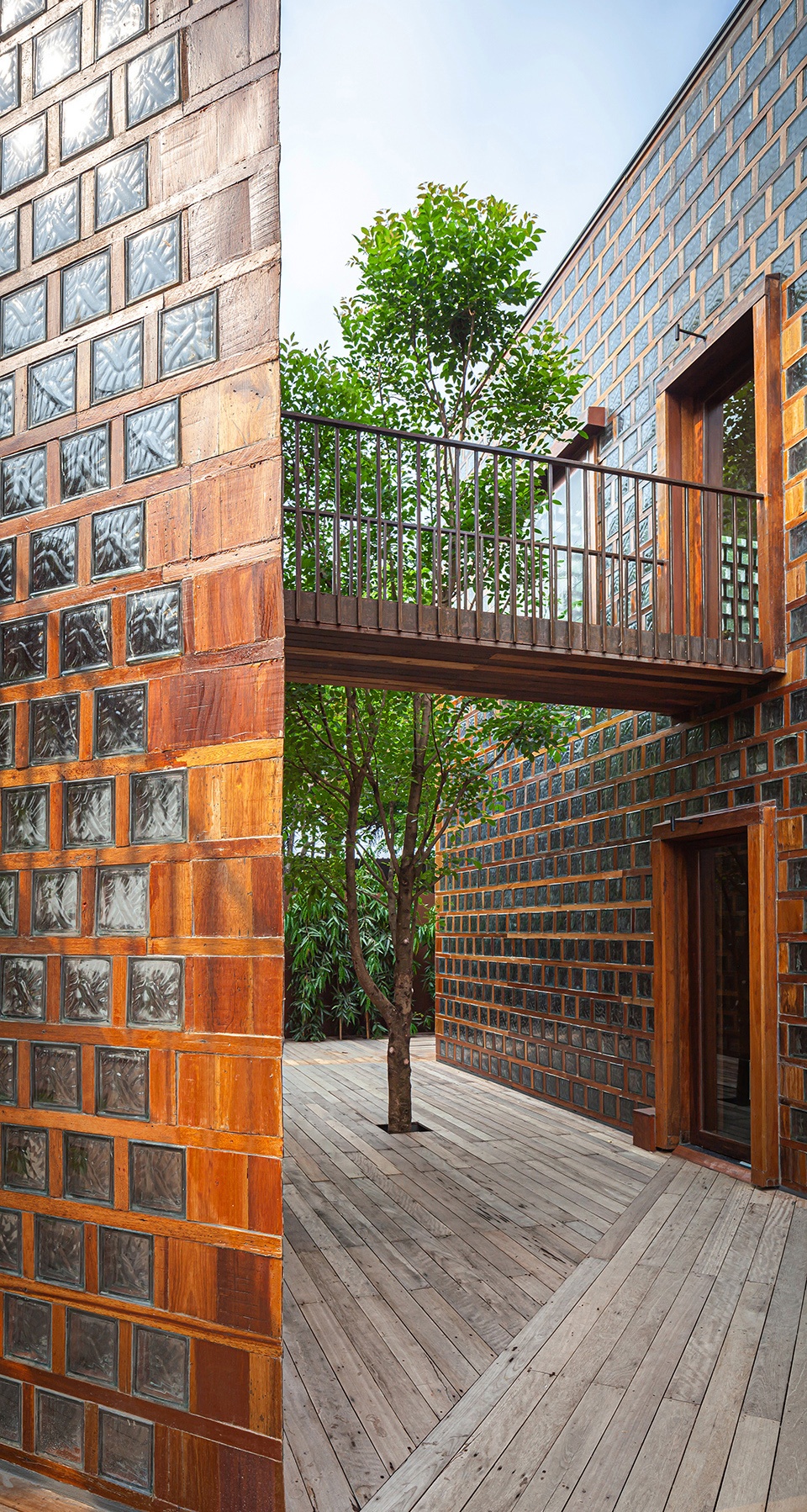 artisans ayutthaya the woman restaurant by bangkok project studio 1