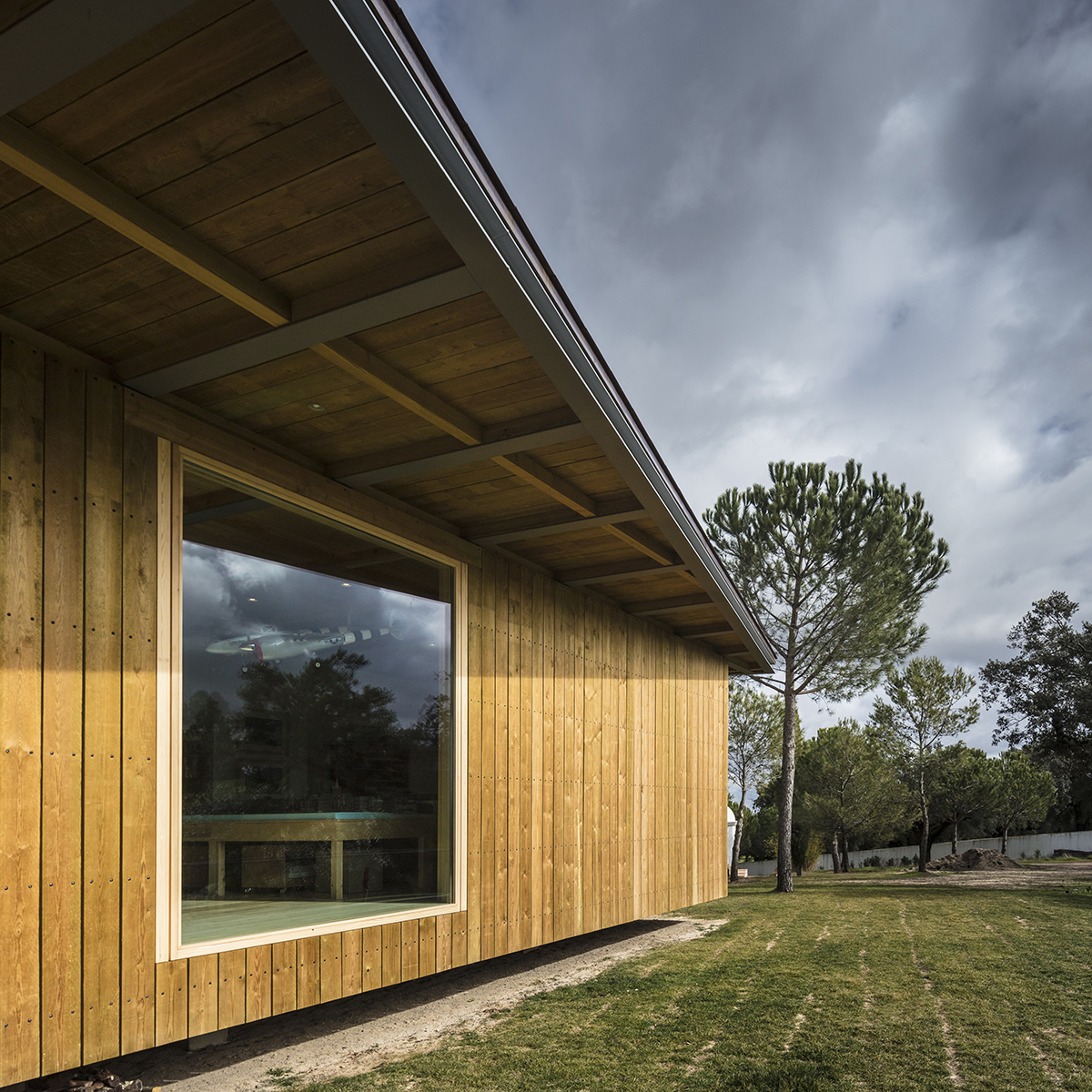 barrocas homestead main house expansion and pavilion by carlos castanheira