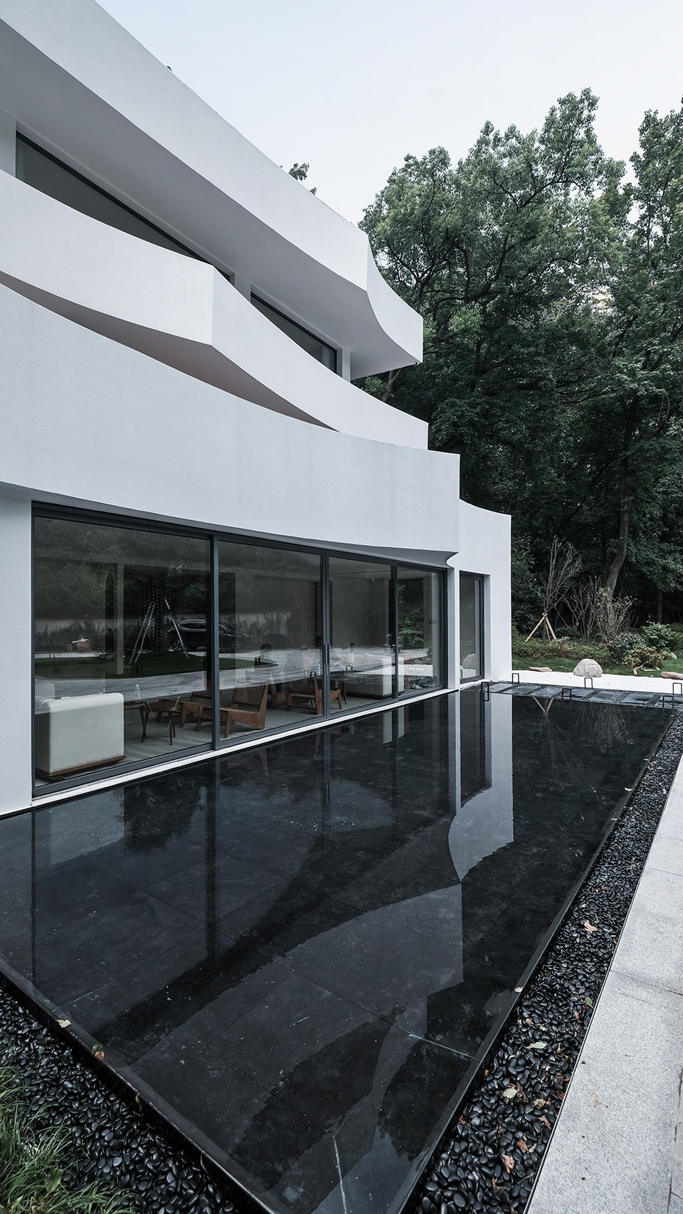 Met Yoga studio China by Fine Arch design studio