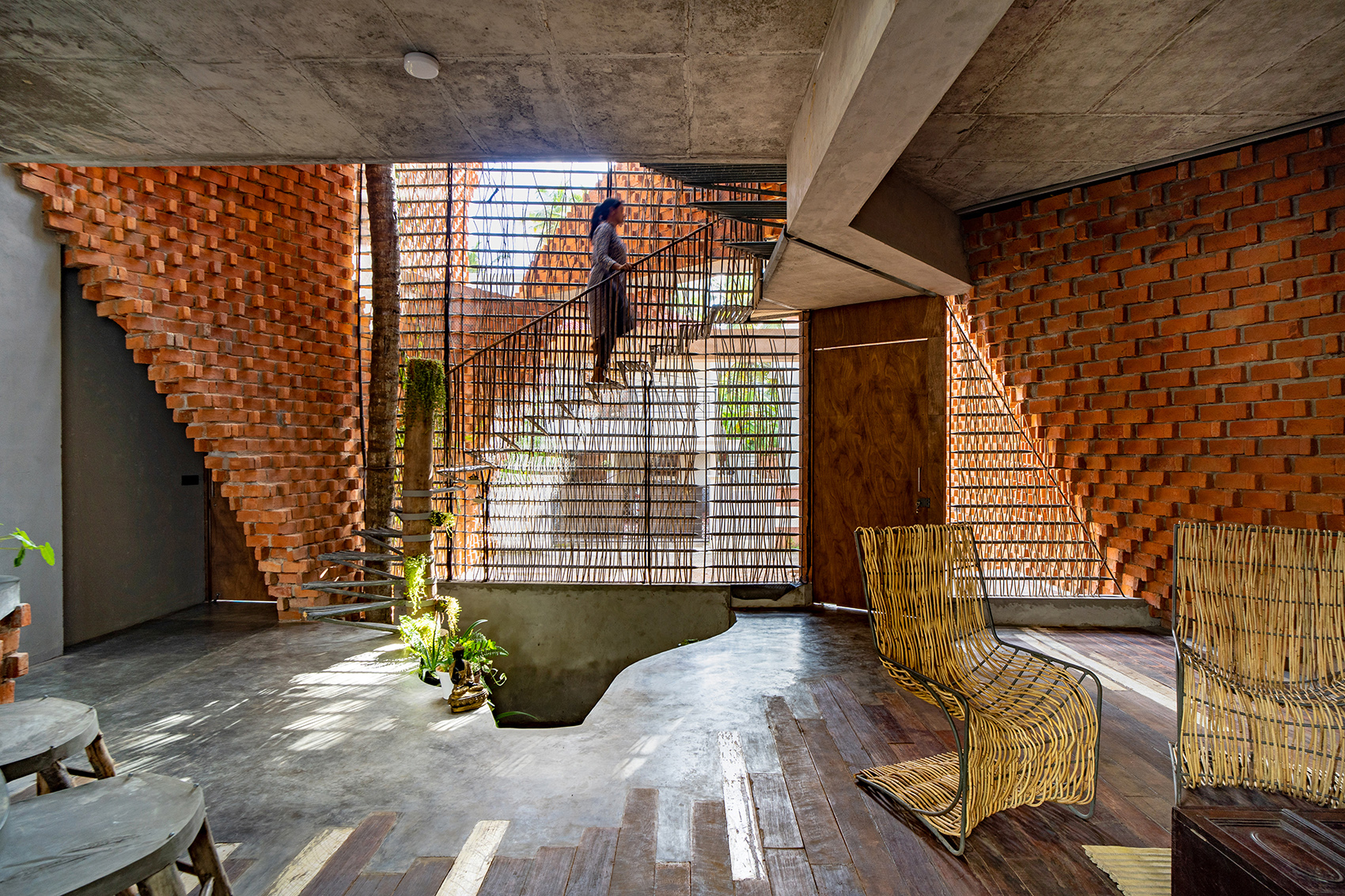 pirouette house by wallmakers