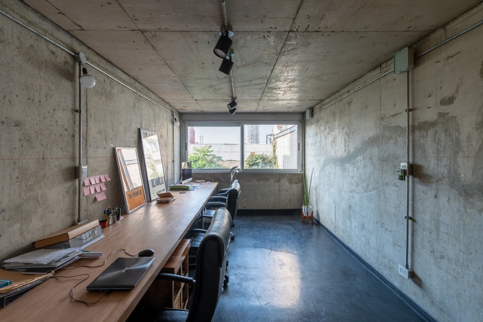 triptico building by mariela marchisio cristian nanzer german margherit