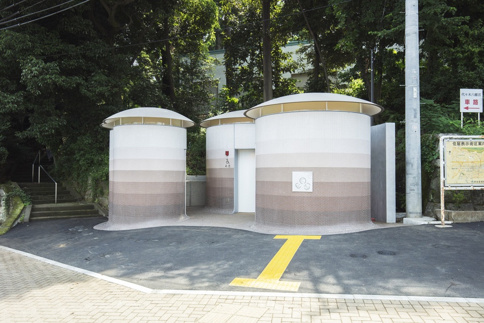 yoyogi hachiman public toilet by toyo ito associates architects