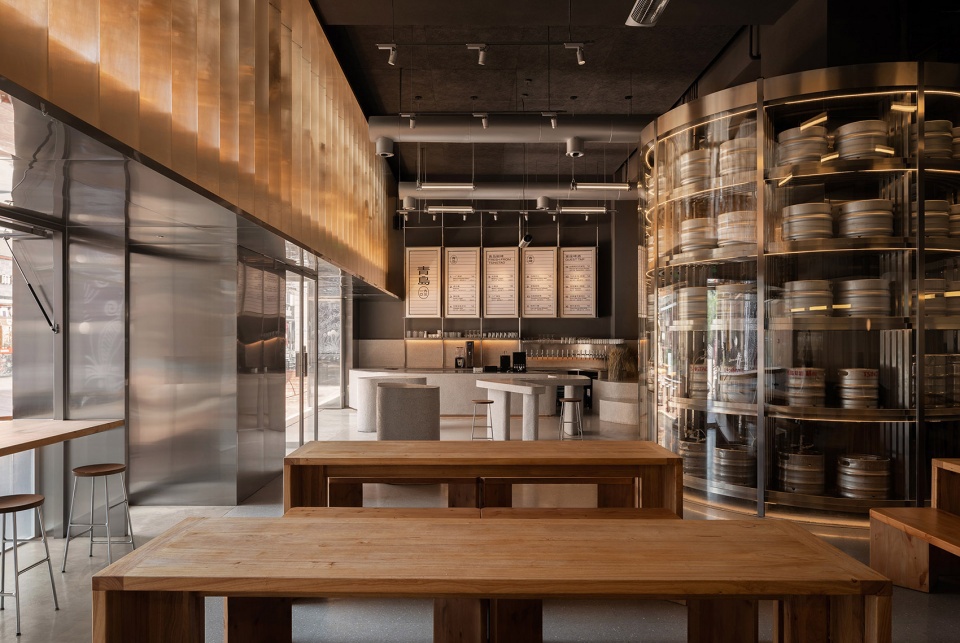 Tsingtao 1903 Taproom China by MINOR lab 960x855 1