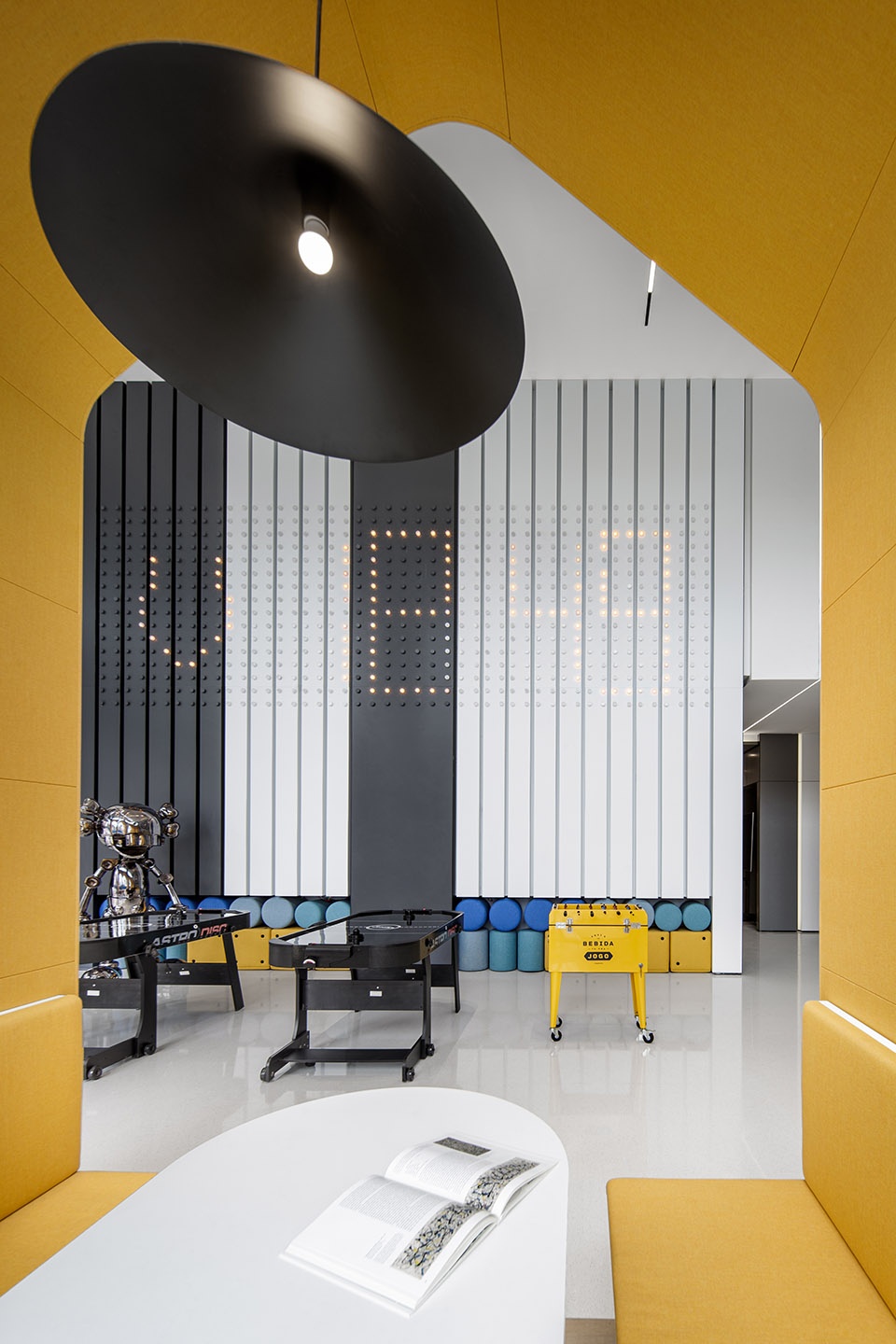 jun yu apartment lobby design by mod