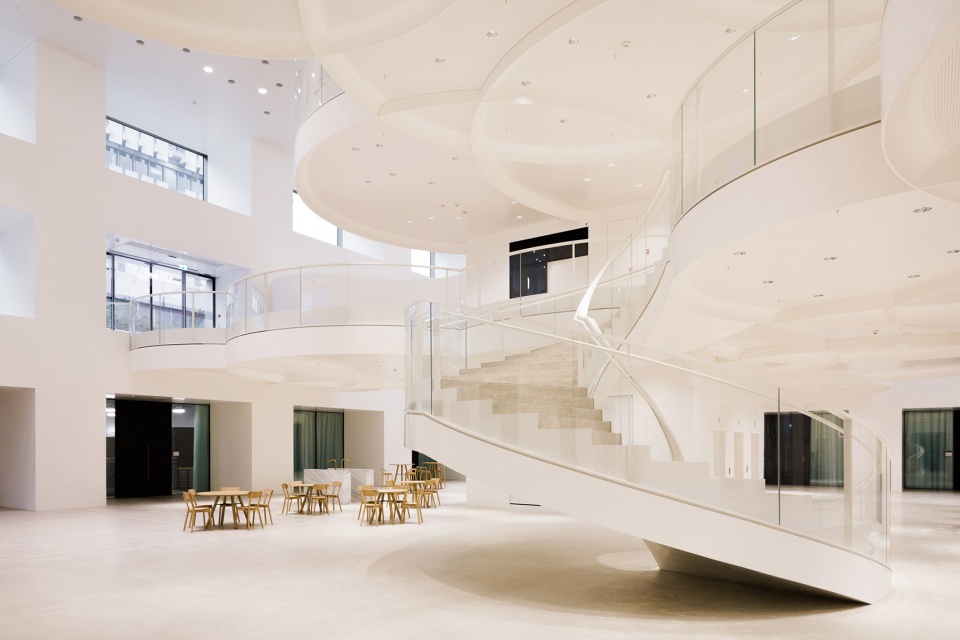 THE NEW STATE OF THE ART RESEARCH BUILDING BIOZENTRUM OF THE UNIVERSITY OF BASEL by ILG SANTER ARCHITEKTEN