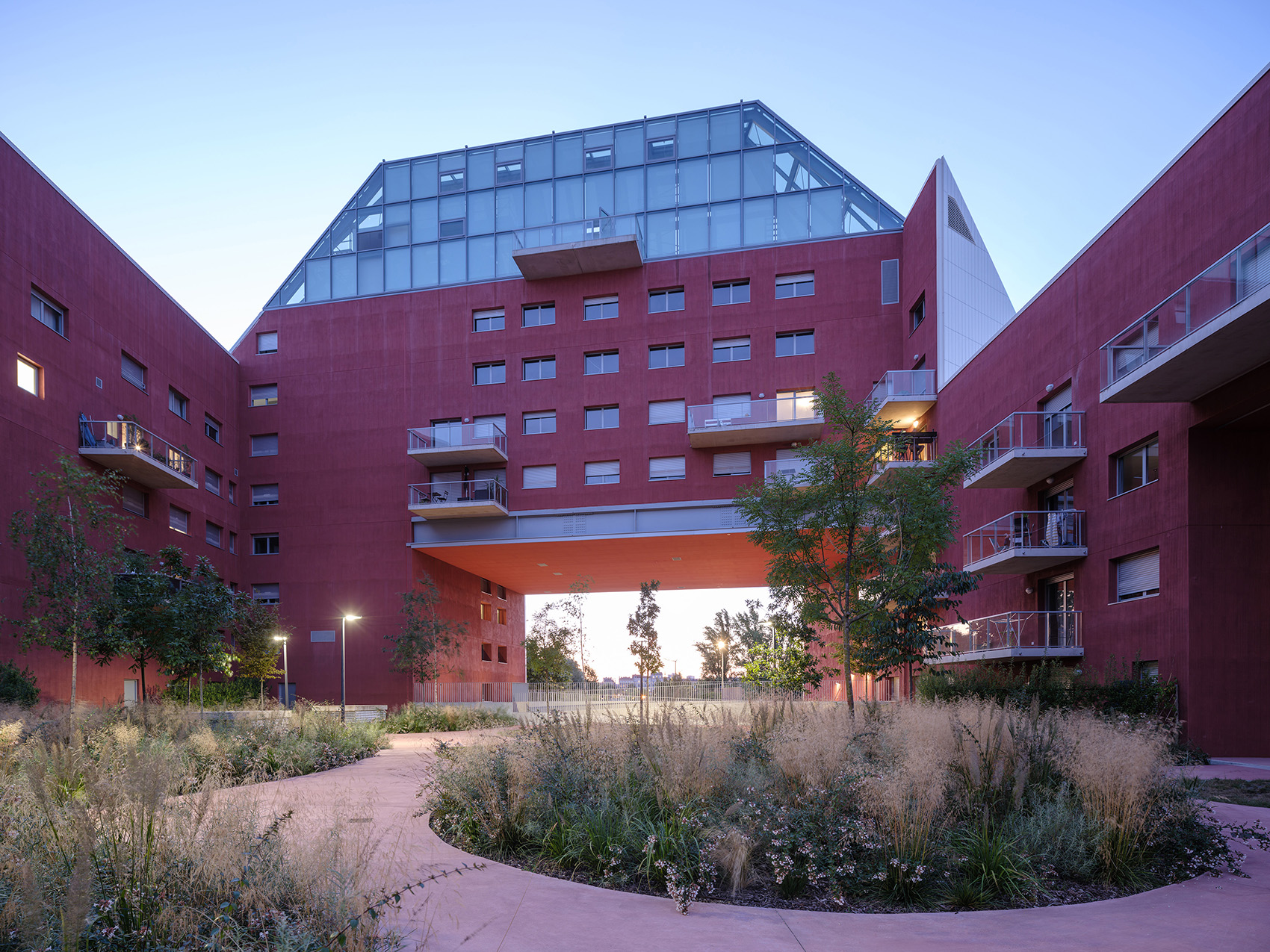 ilot queyries by mvrdv