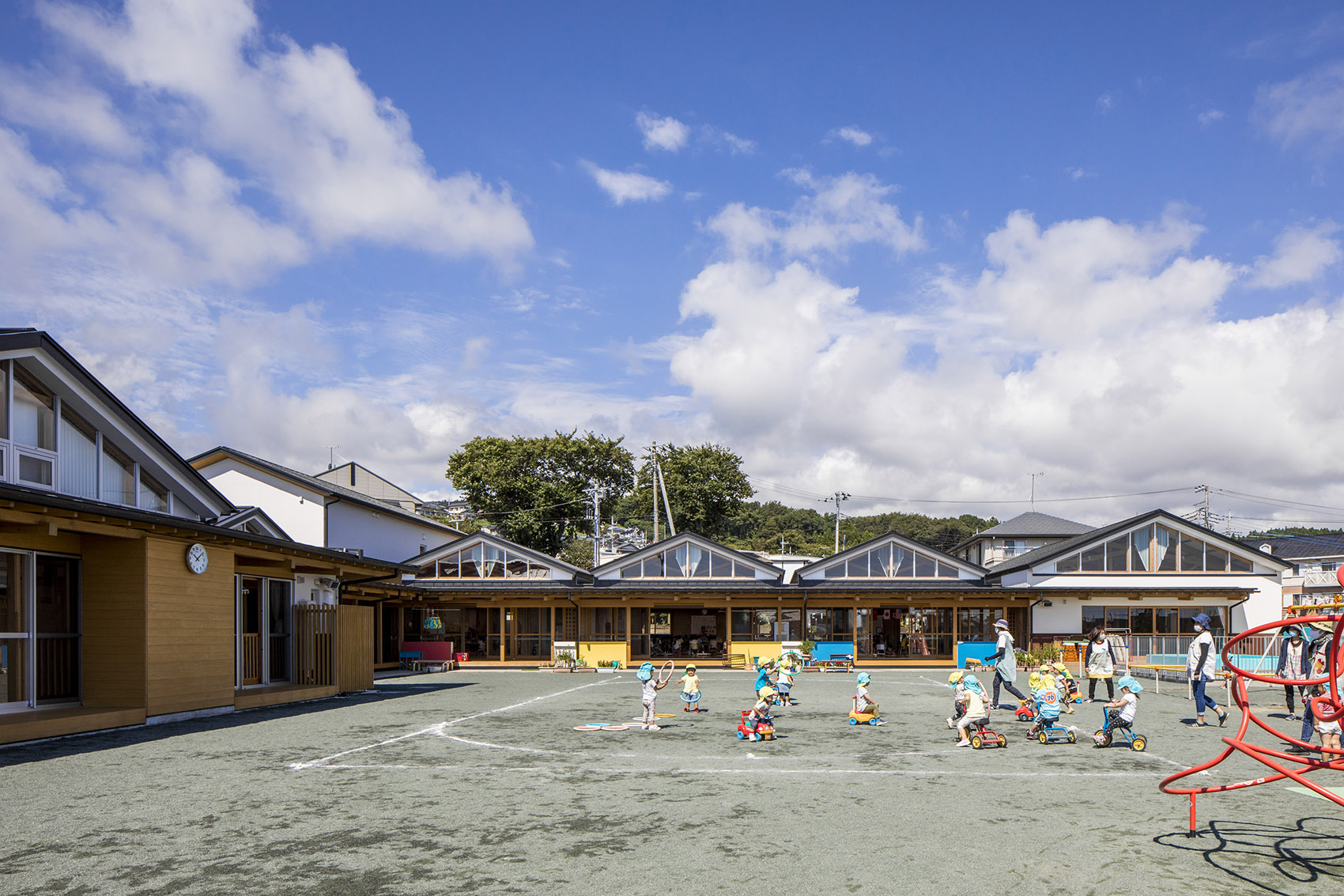 hitachi city hanayama certified child center by mikami architects
