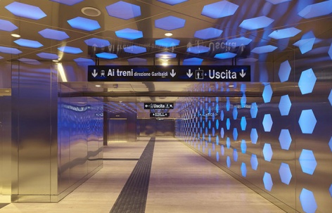 那不勒斯地铁“大教堂站”，意大利 / FUKSAS