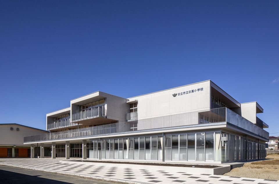 日立市立日高小学,日本 / 三上建筑事务所 - 谷德设计网