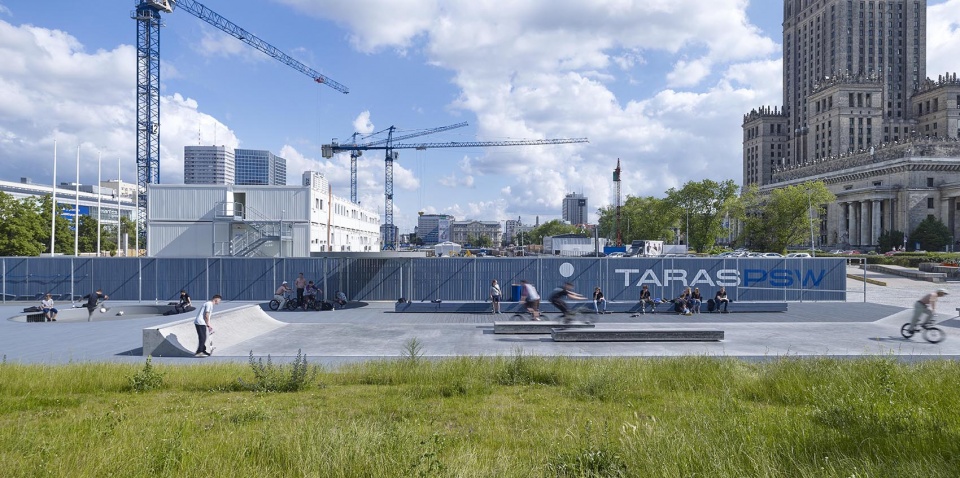 taras skatepark by marcin kwietowicz michal sikorski