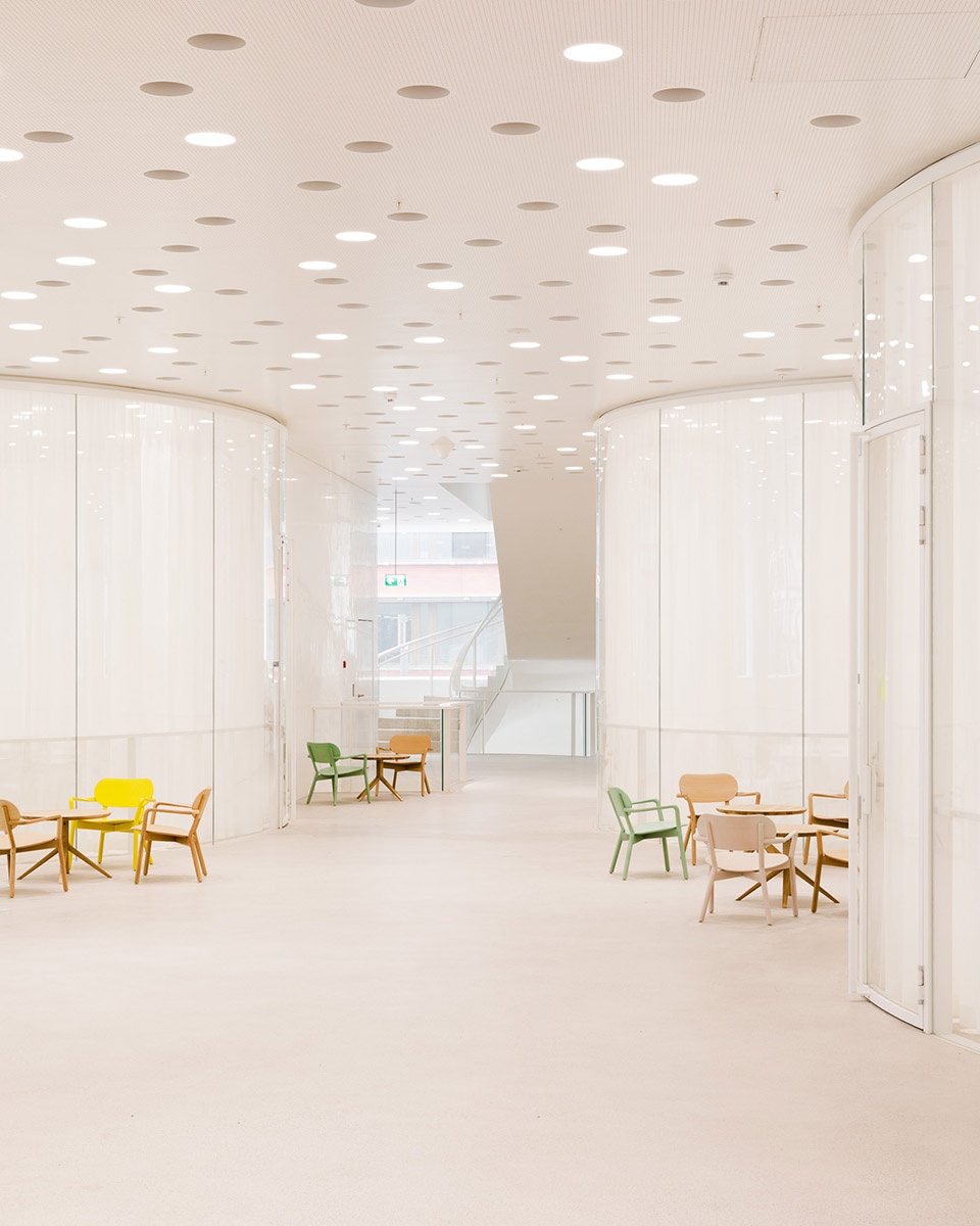 THE NEW STATE OF THE ART RESEARCH BUILDING BIOZENTRUM OF THE UNIVERSITY OF BASEL by ILG SANTER ARCHITEKTEN