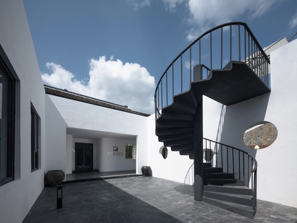 Zhoutang public art space project by Suzhou Youjian architectural decoration design