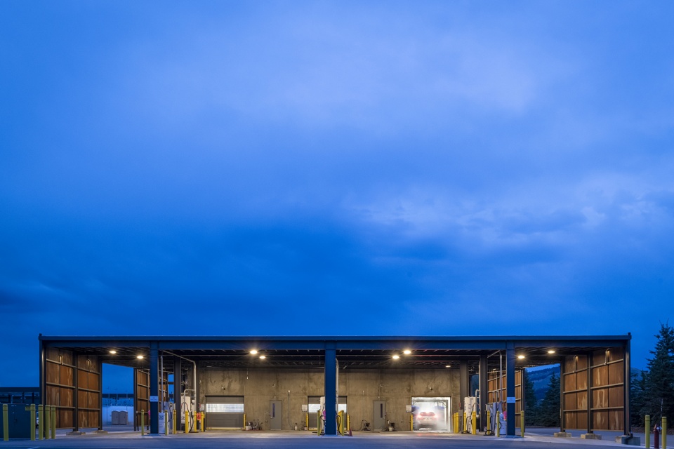 jackson hole airport qta by clb architects