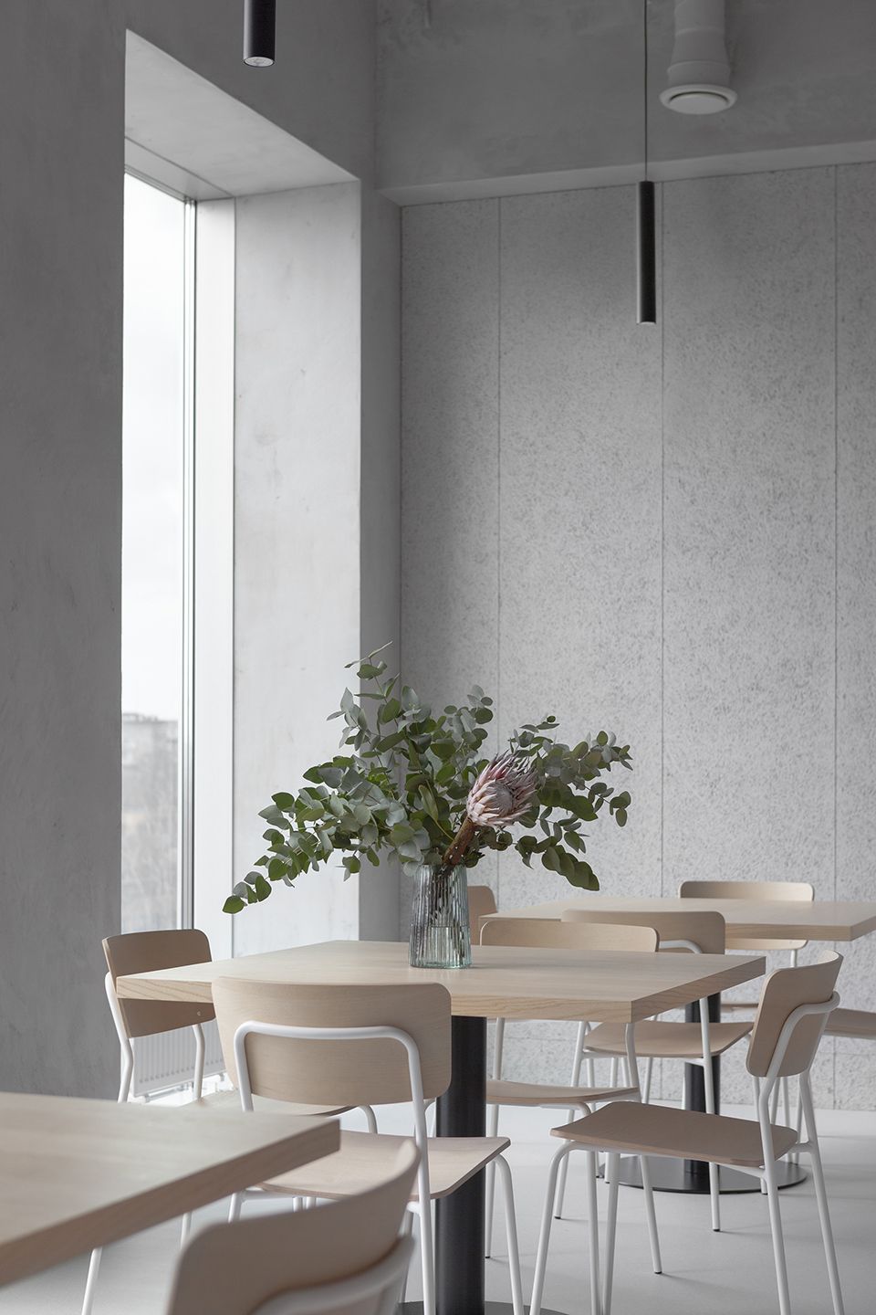 luch 6 office by kotra architects