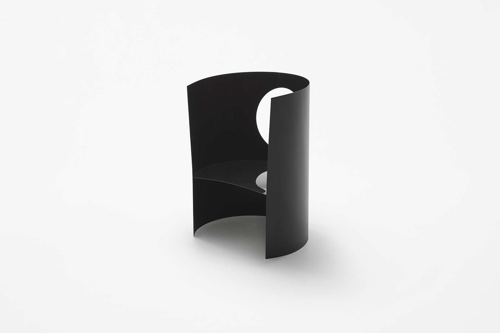 chaise medaillon 3 0 by nendo