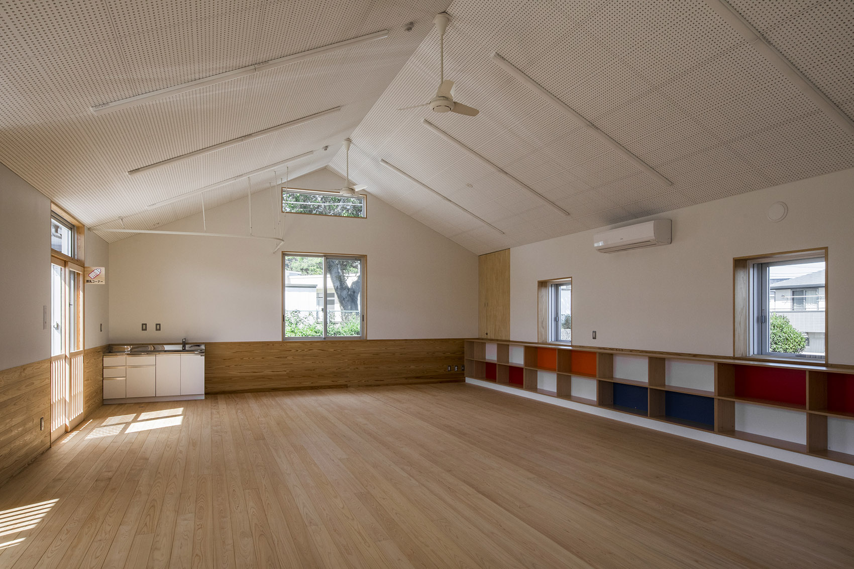 hitachi city hanayama certified child center by mikami architects