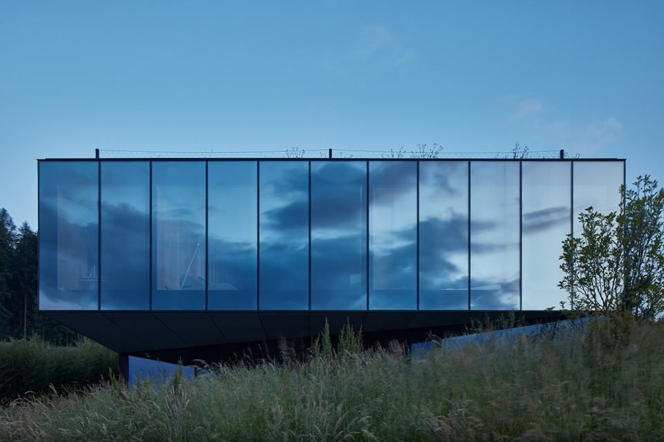 lazy house by petrjandabrainwork