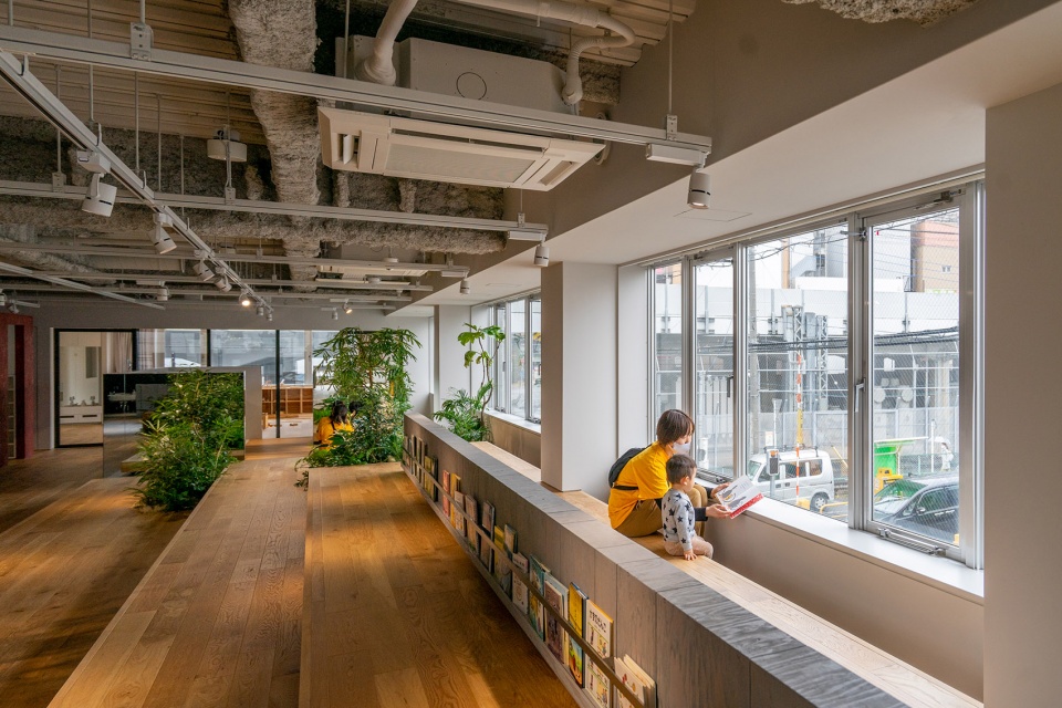 kids smile labo nursery by hibinosekkei youji no shiro kids design labo