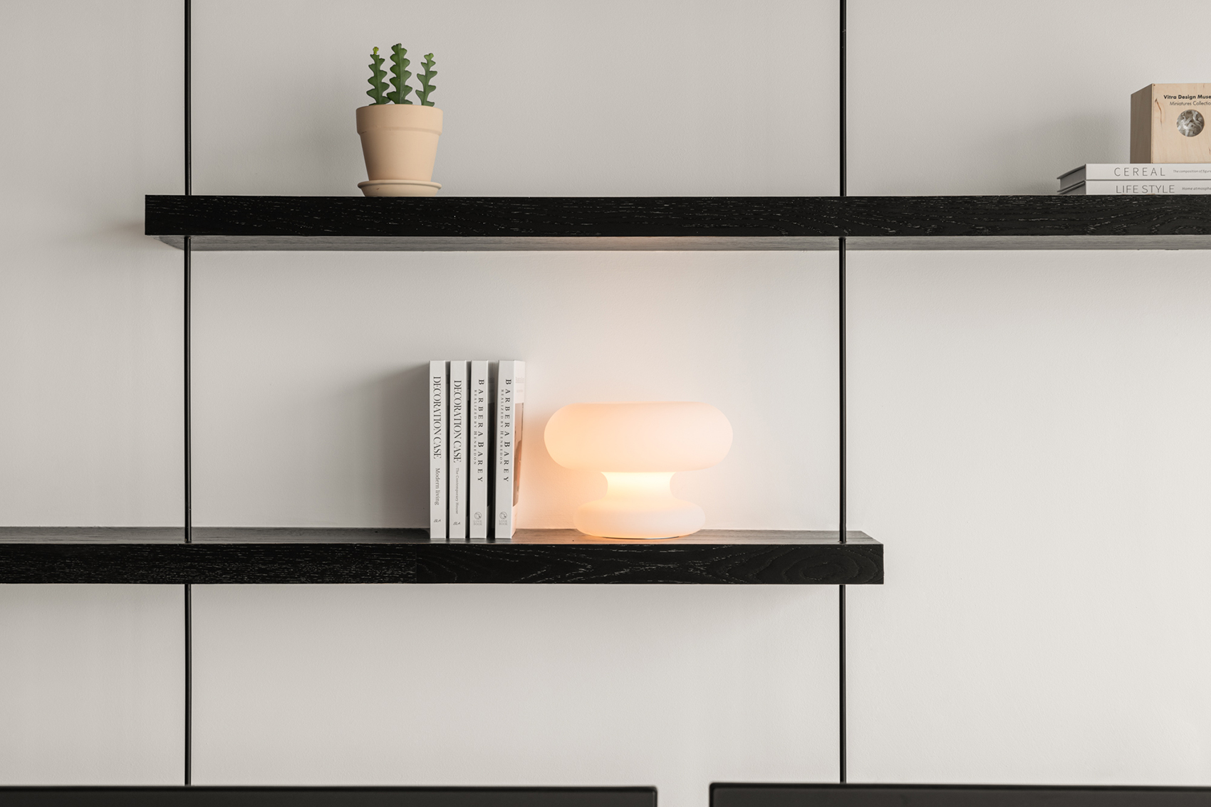 ”Red Box” Office, China by YUNGU DESIGN 谷德设计网