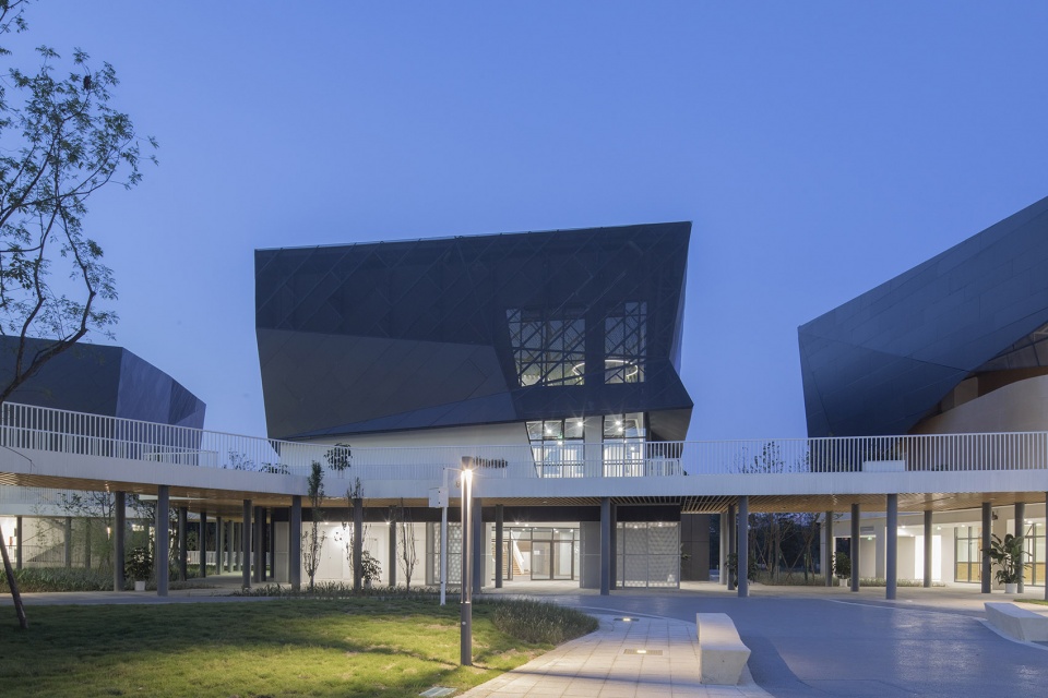 chengdu montpellier primary school extension design china by cswadi