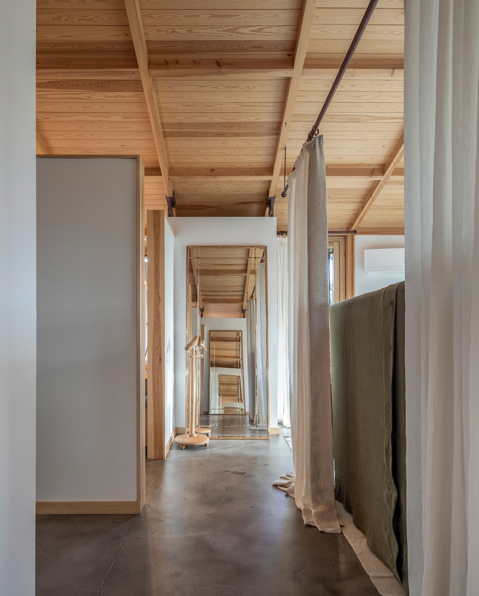 barrocas homestead main house expansion and pavilion by carlos castanheira
