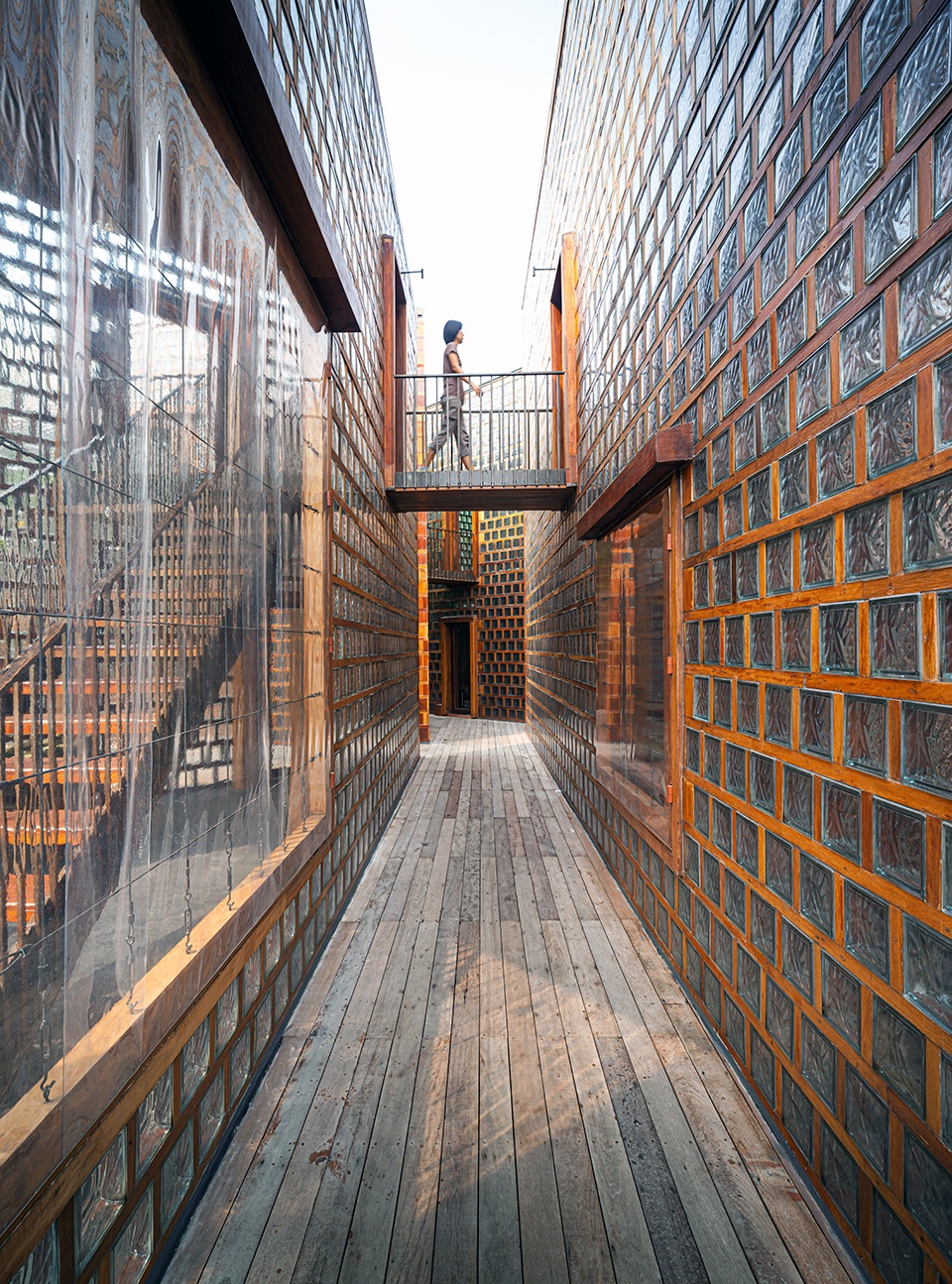 artisans ayutthaya the woman restaurant by bangkok project studio