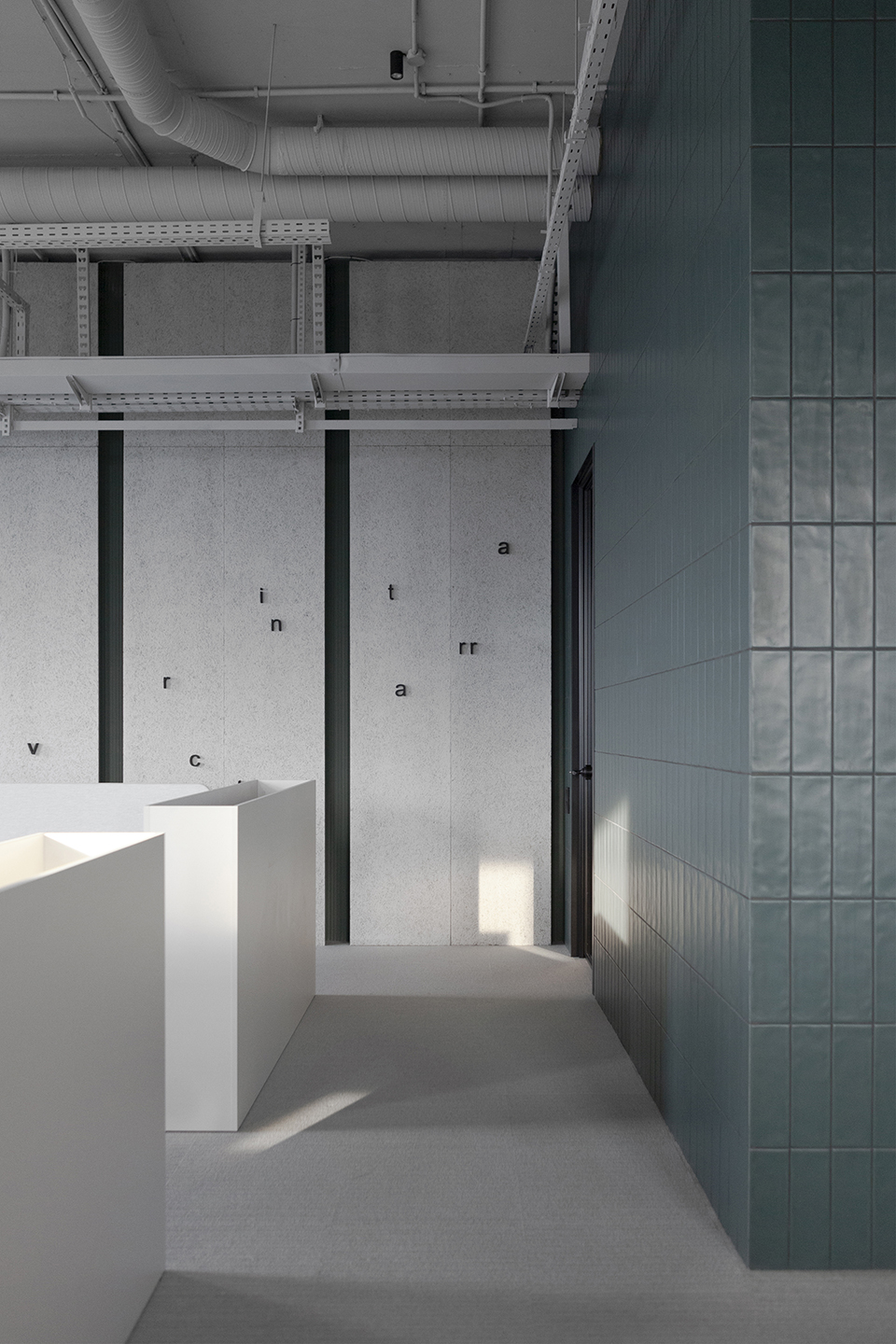 luch 6 office by kotra architects