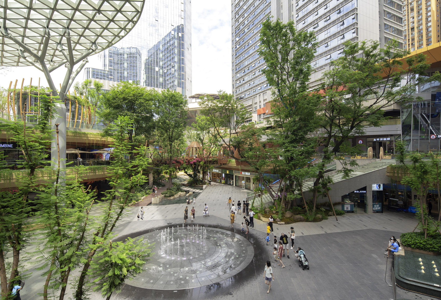 港汇天地项目景观设计成都黑白之间景观