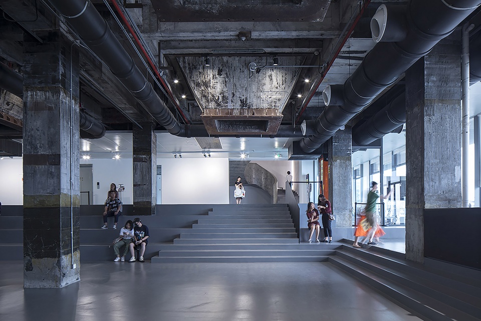 liu yichun building for a humanistic city