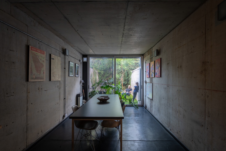 triptico building by mariela marchisio cristian nanzer german margherit