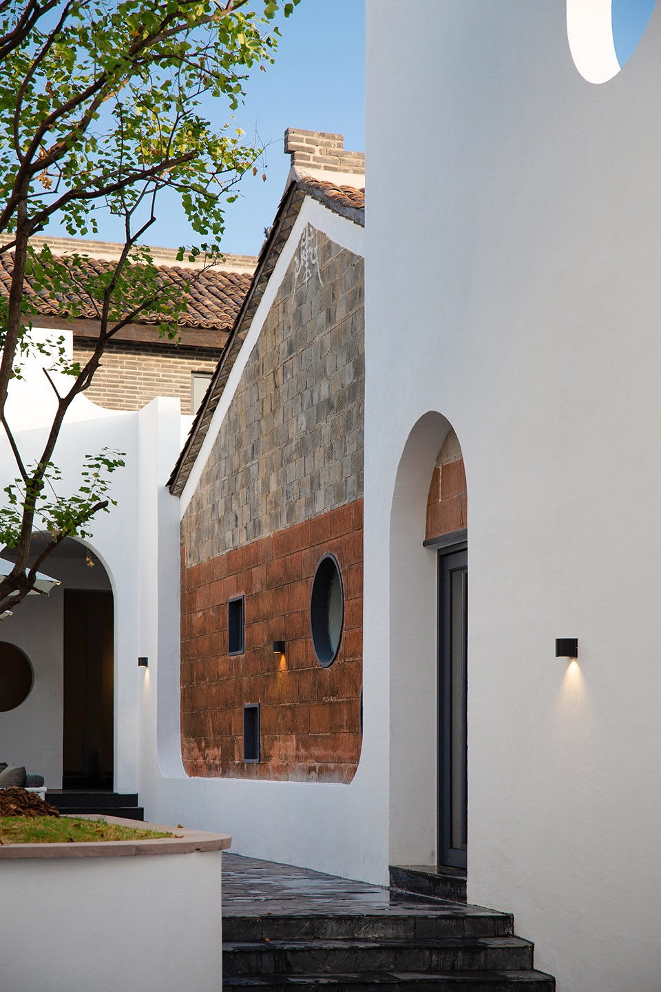 Zhoutang public art space project by Suzhou Youjian architectural decoration design