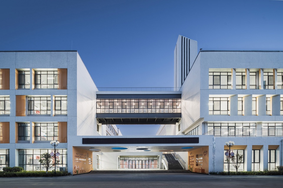 three primary schools in caoxian county china by bpd