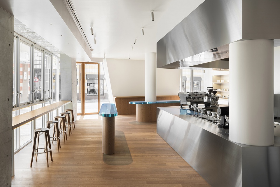Blue Bottle Coffee Umeda Chayamachi Cafe I IN