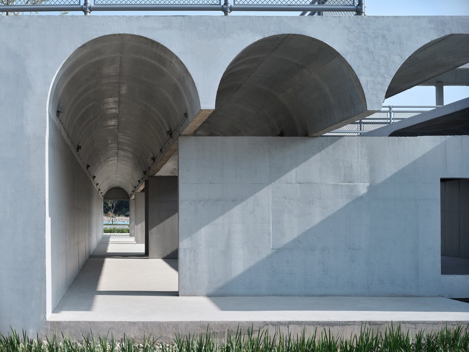 Yanluo Sports Park of Shenzhen Maozhou River Greenways Project Original Design Studio