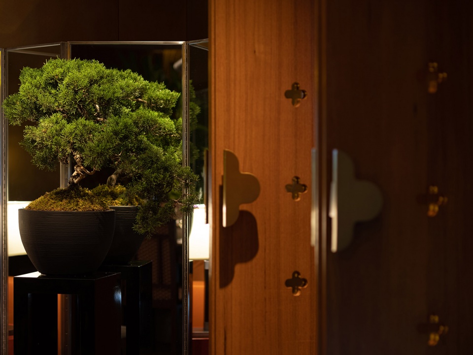 Man Chao Hui top notch restaurant China by Various Associates