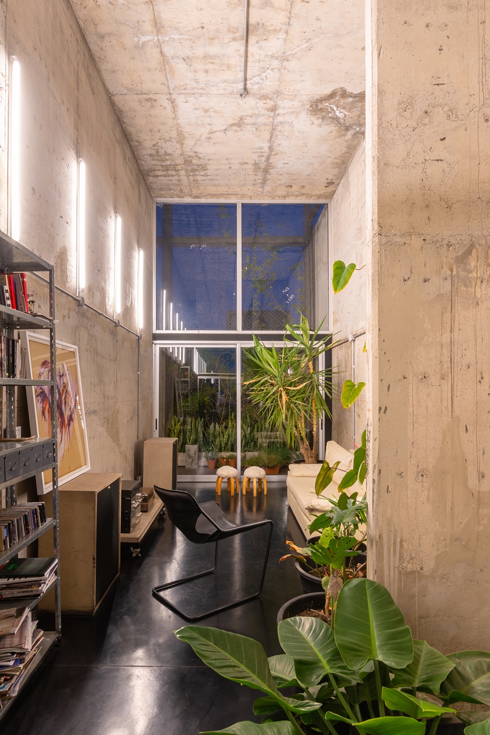 triptico building by mariela marchisio cristian nanzer german margherit
