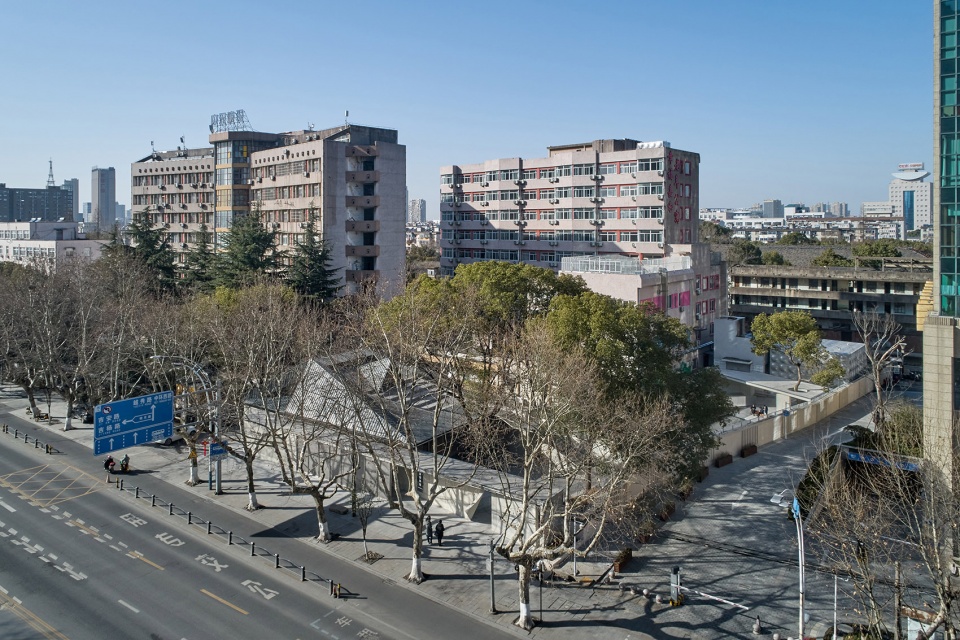 city lounge of zhongshan road jiaxing china by play architects