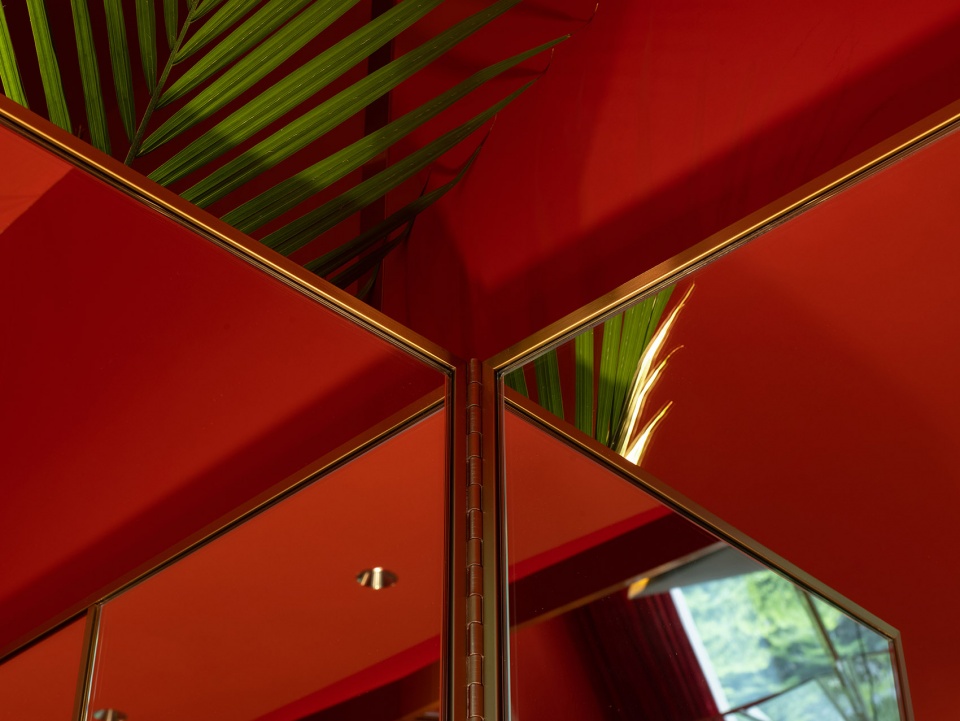 Man Chao Hui top notch restaurant China by Various Associates